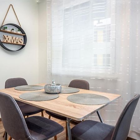 Grace Pine Apartment 3 Budapest Esterno foto